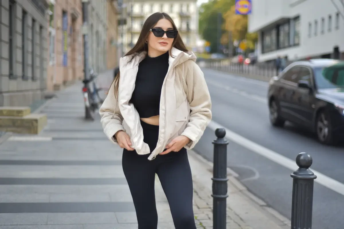 VA2019-218006 biege_02.webp