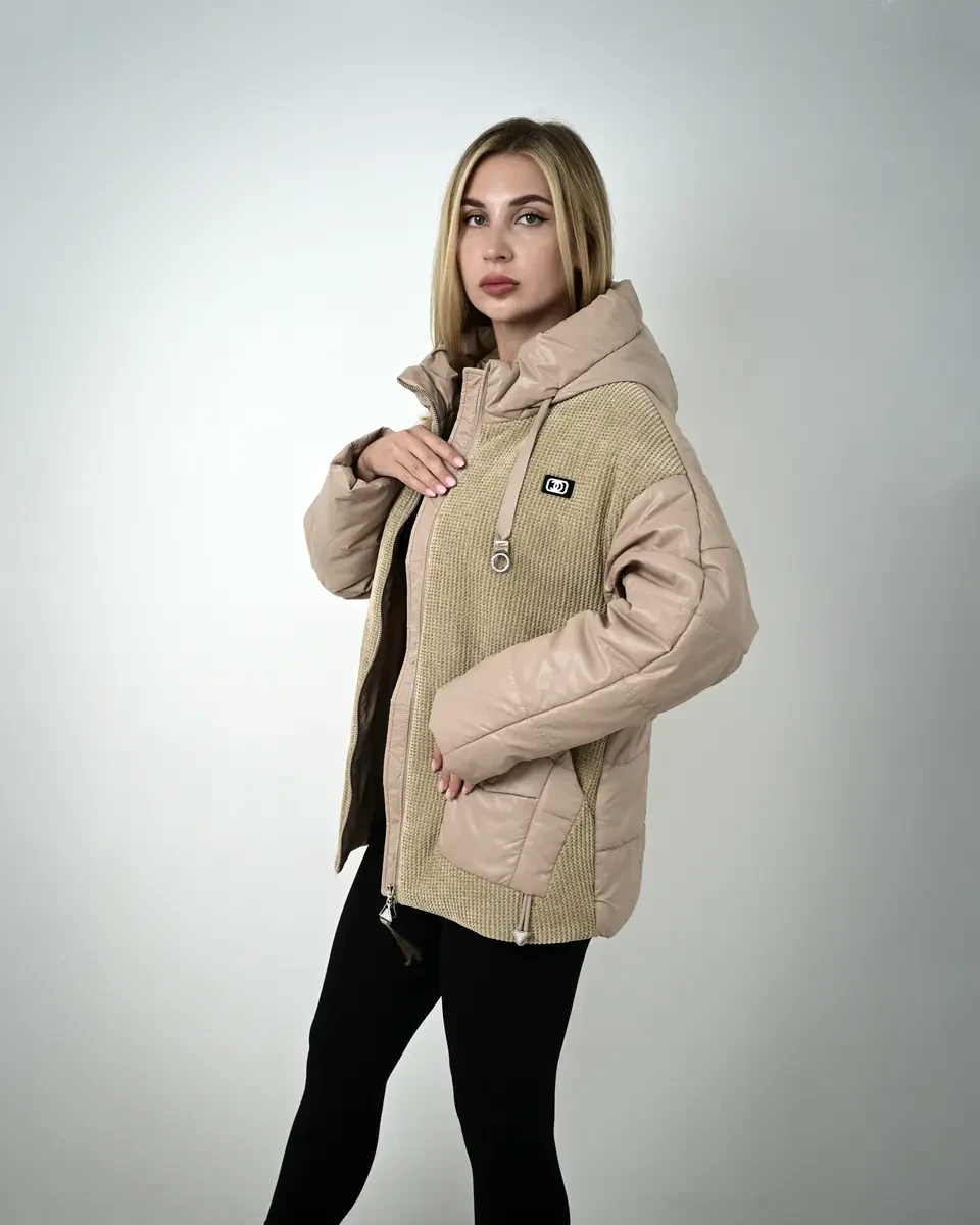 VA2027-2306 camel_06.webp