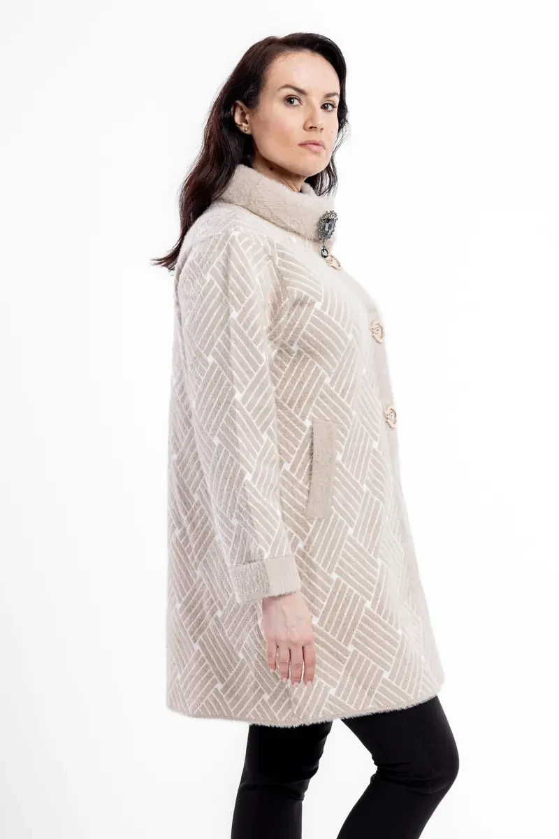 VA2066 - 2029 color 1 PSKI0678_web.webp