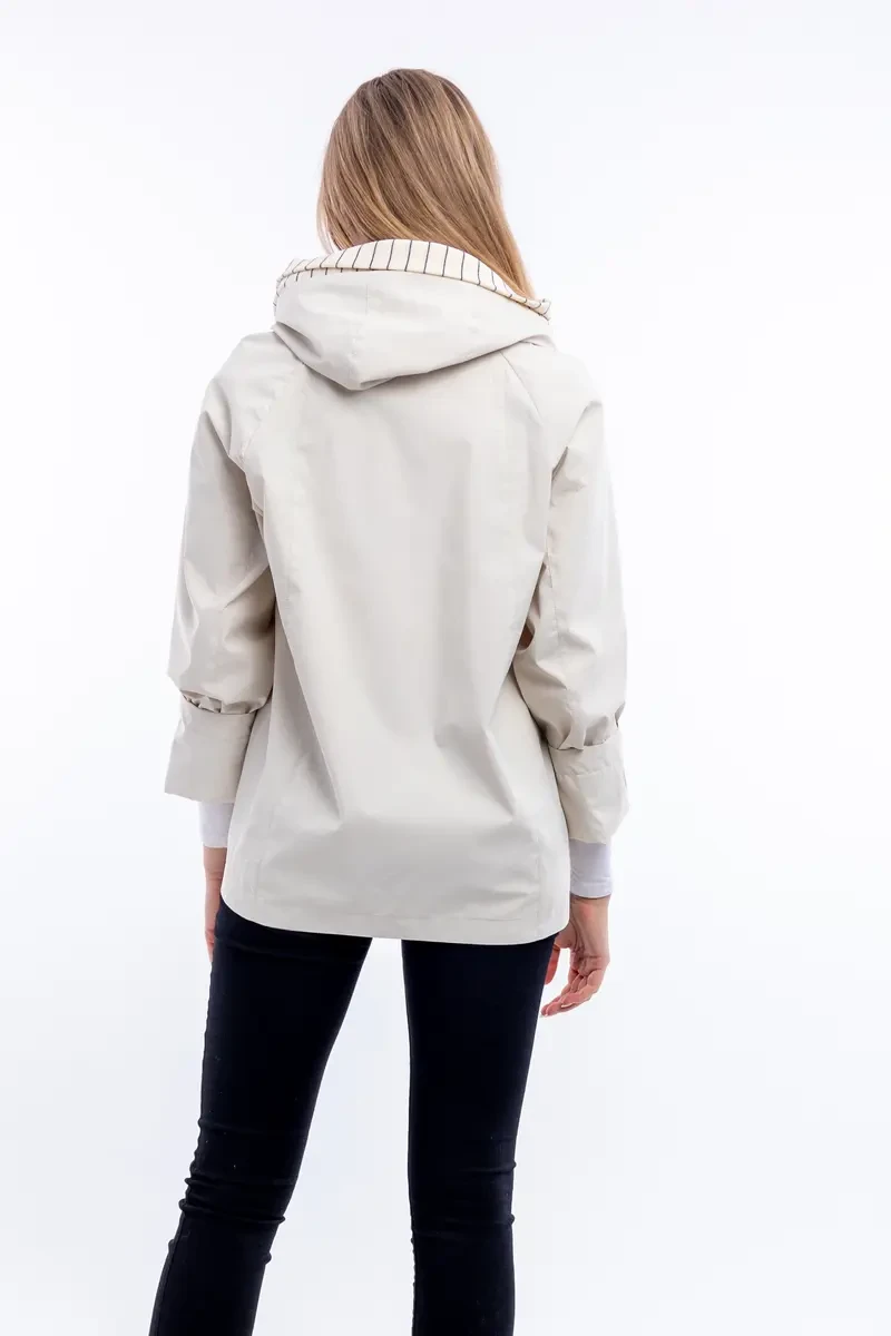 VA2082 - SC25-013 off-white PSKI0838.webp