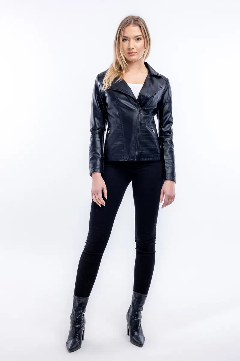 VA2077 - 815-M black PSKI1087.webp