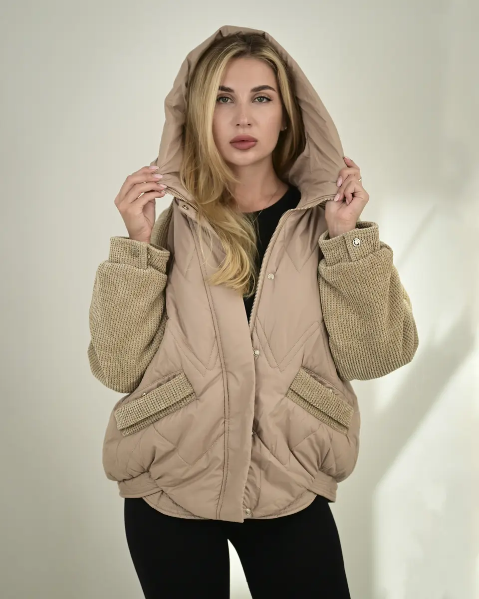 VA2017-218003 camel_05.webp