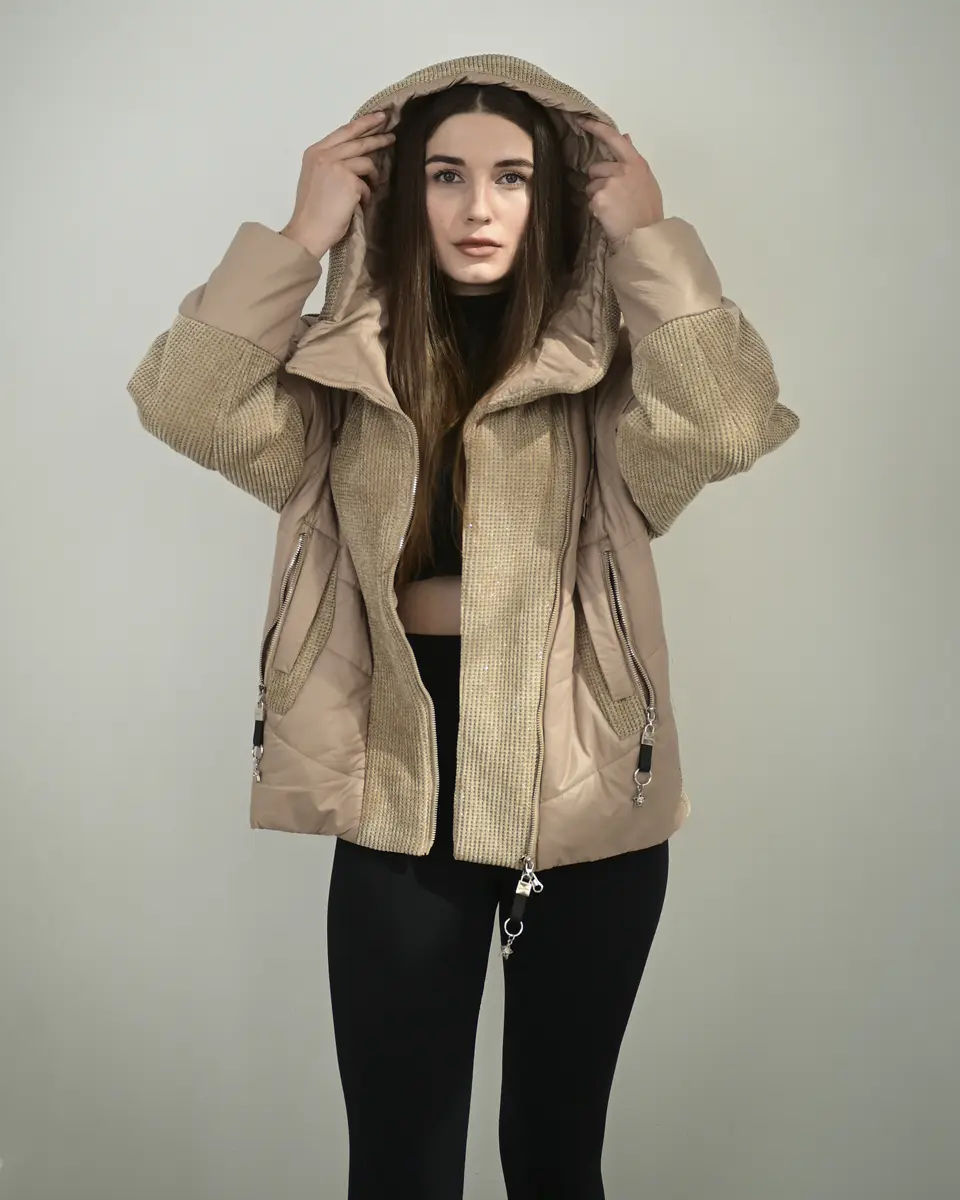 VA2024-218055 camel_06.webp