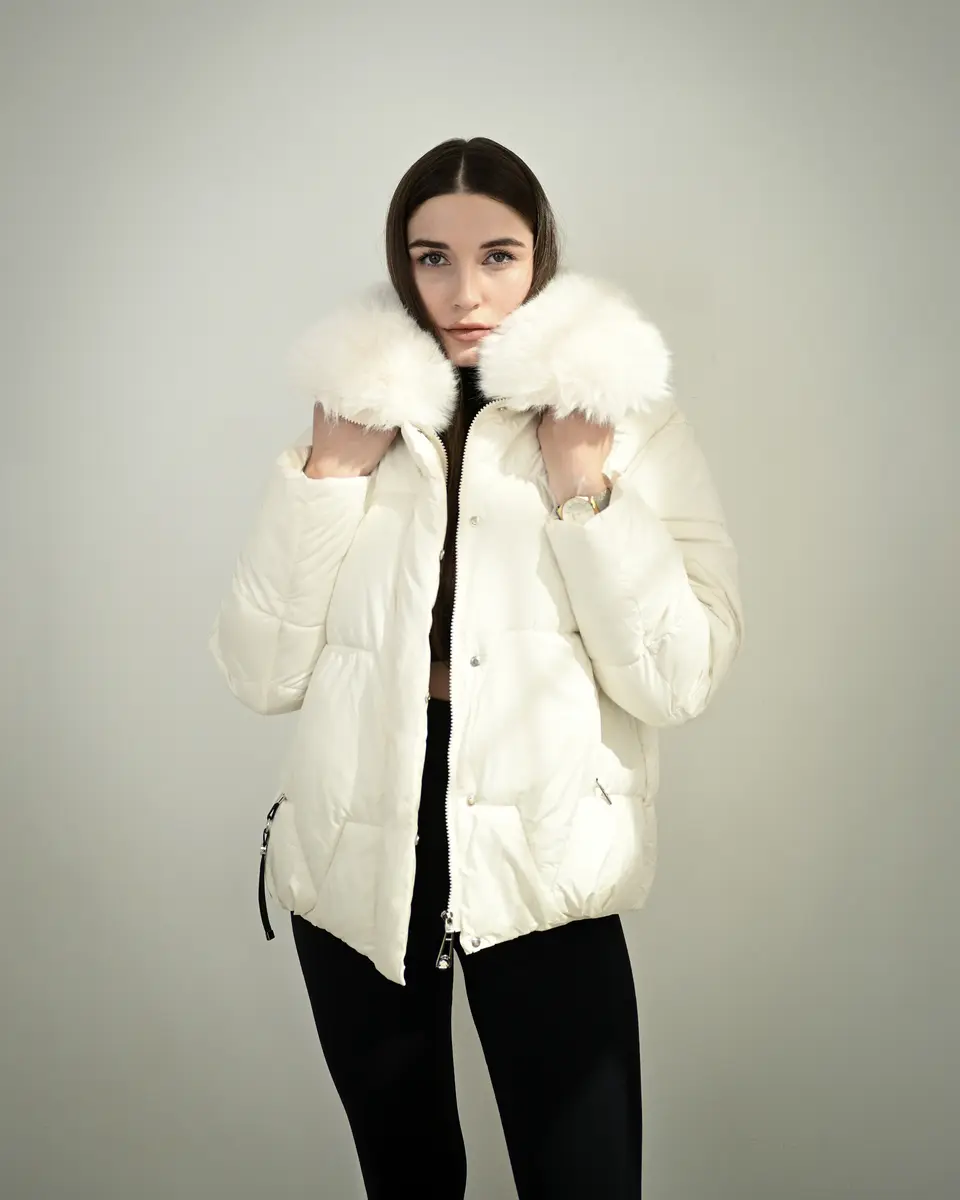VA2031-2627 white_03.webp