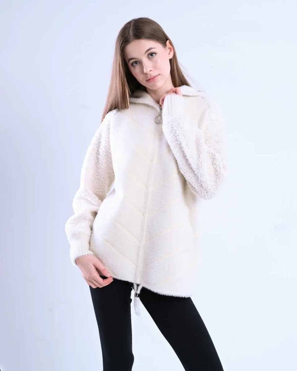VA2021-6657-color 04 - 7066a.webp