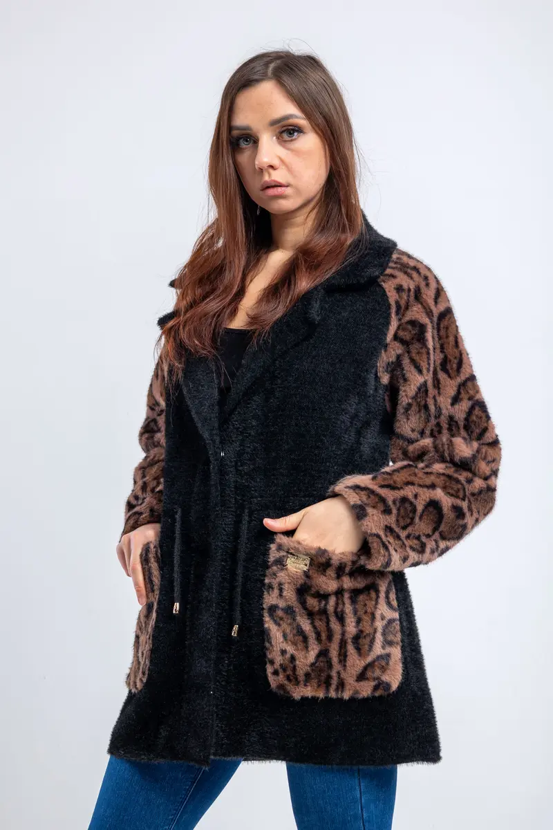 VA2061 - 82525 color 02 PSKI0169.webp