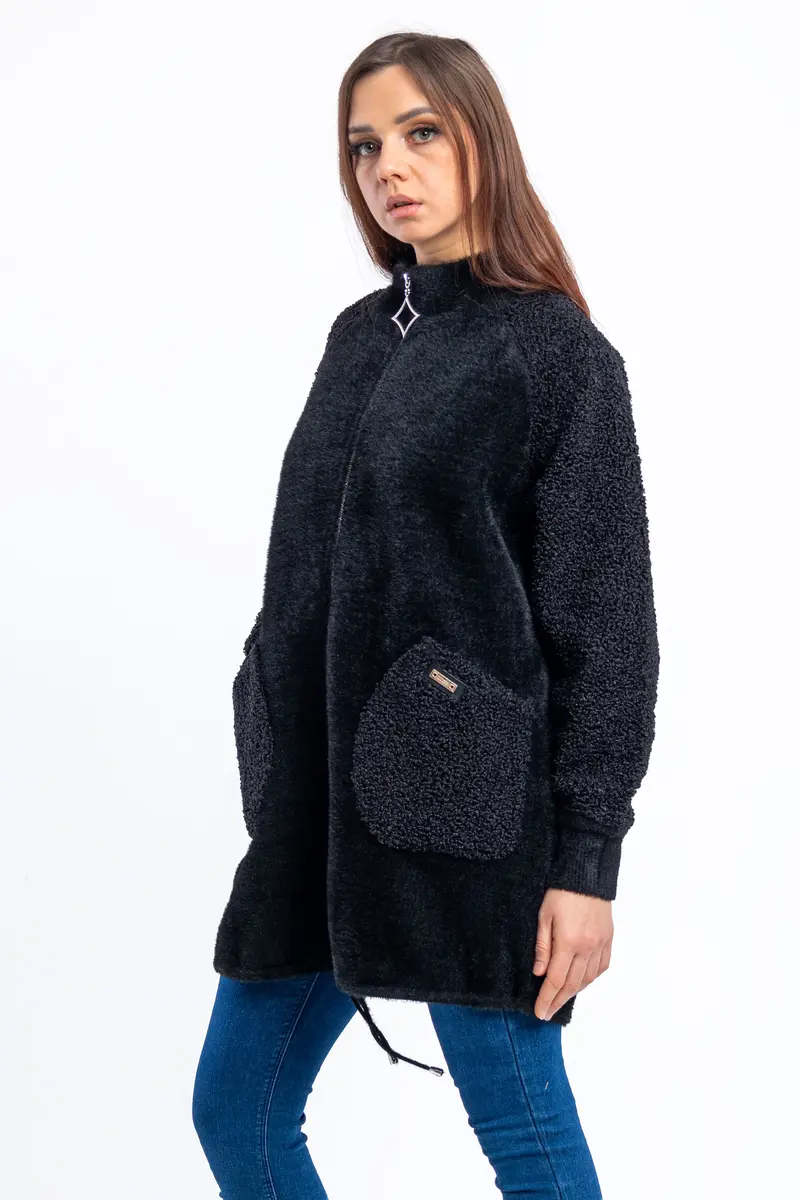 VA2058 - 4192 color 02 PSKI0218.webp
