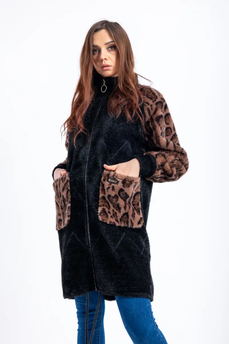 VA2065 - 82558 color 02 PSKI0026.webp