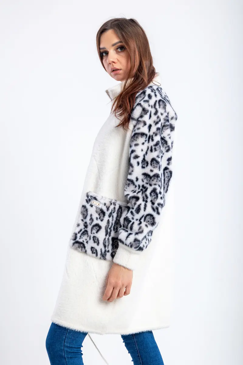 VA2065 - 82558 color 04 PSKI0038.webp