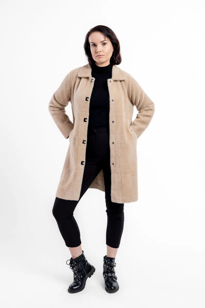 VA2067 - 2307 color 1 PSKI0693.webp