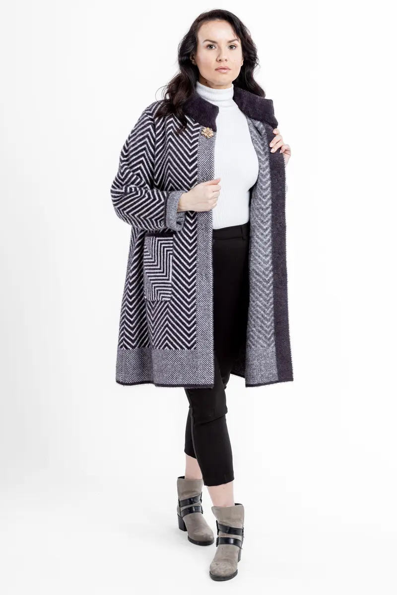 VA2071 - 82524 color 21 PSKI0232.webp
