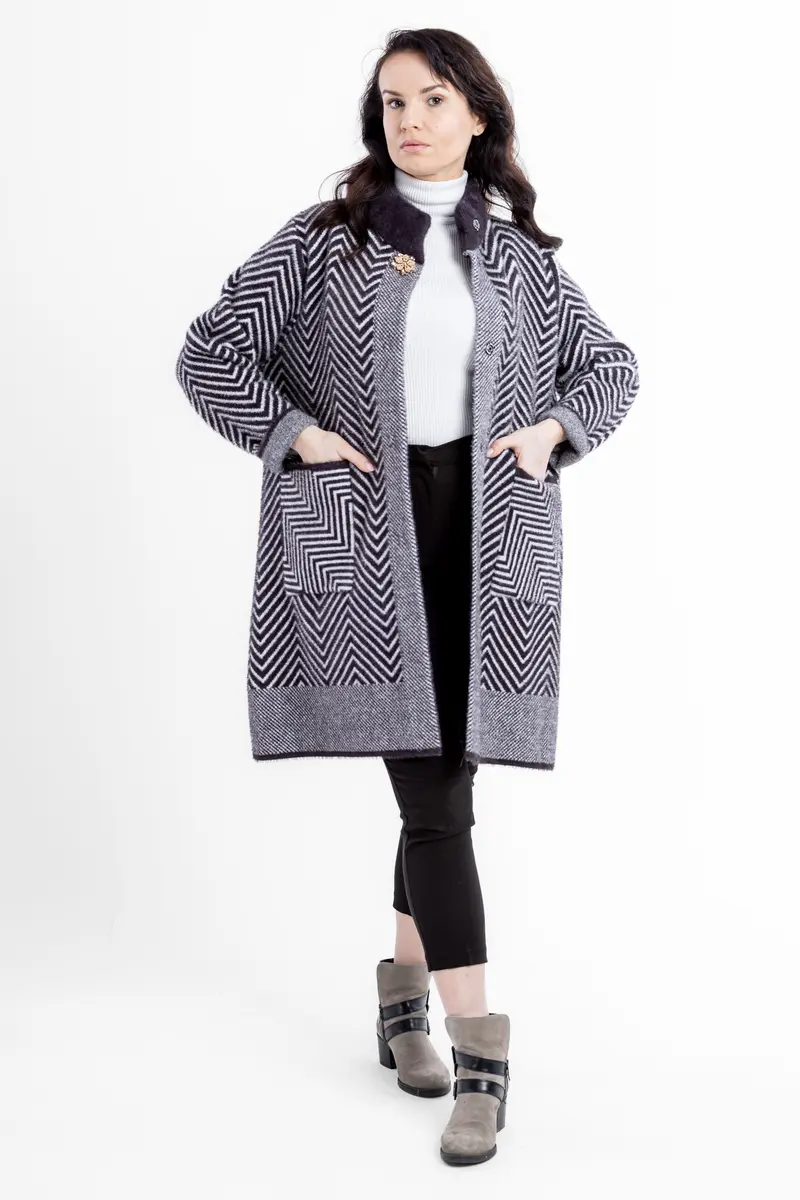 VA2071 - 82524 color 21 PSKI0233.webp