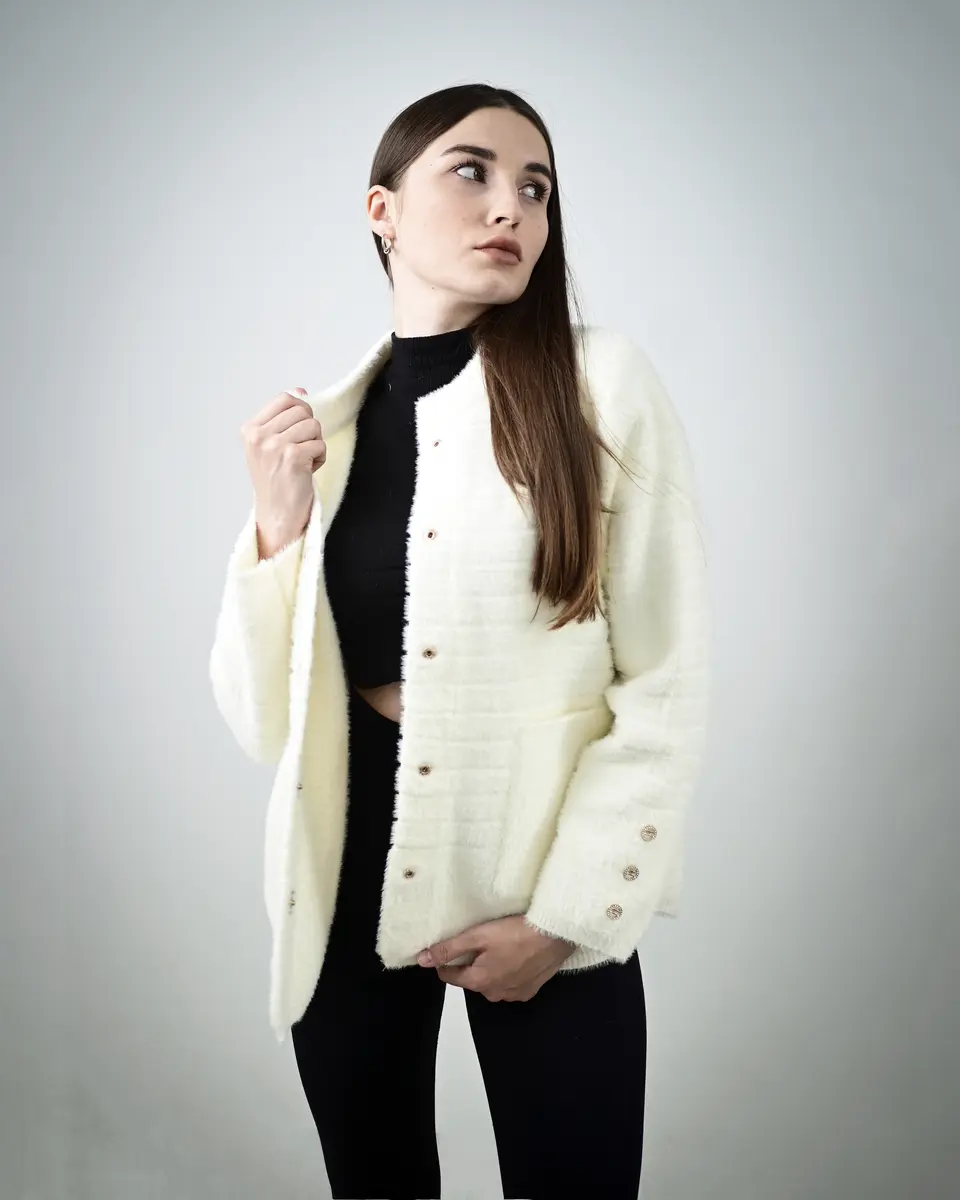 VA2012-4016 c4_04.webp